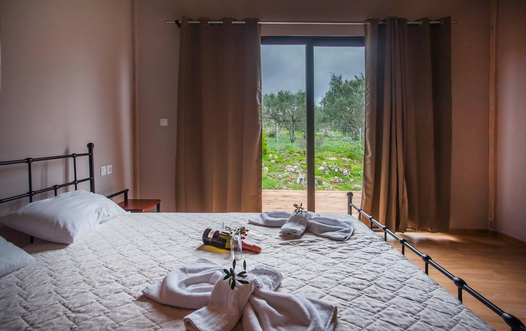 Liberta Villas Вамос Екстериор снимка